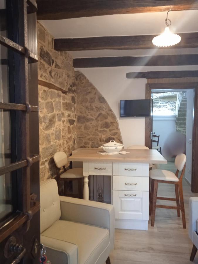 Antica Fonni Villa Kültér fotó