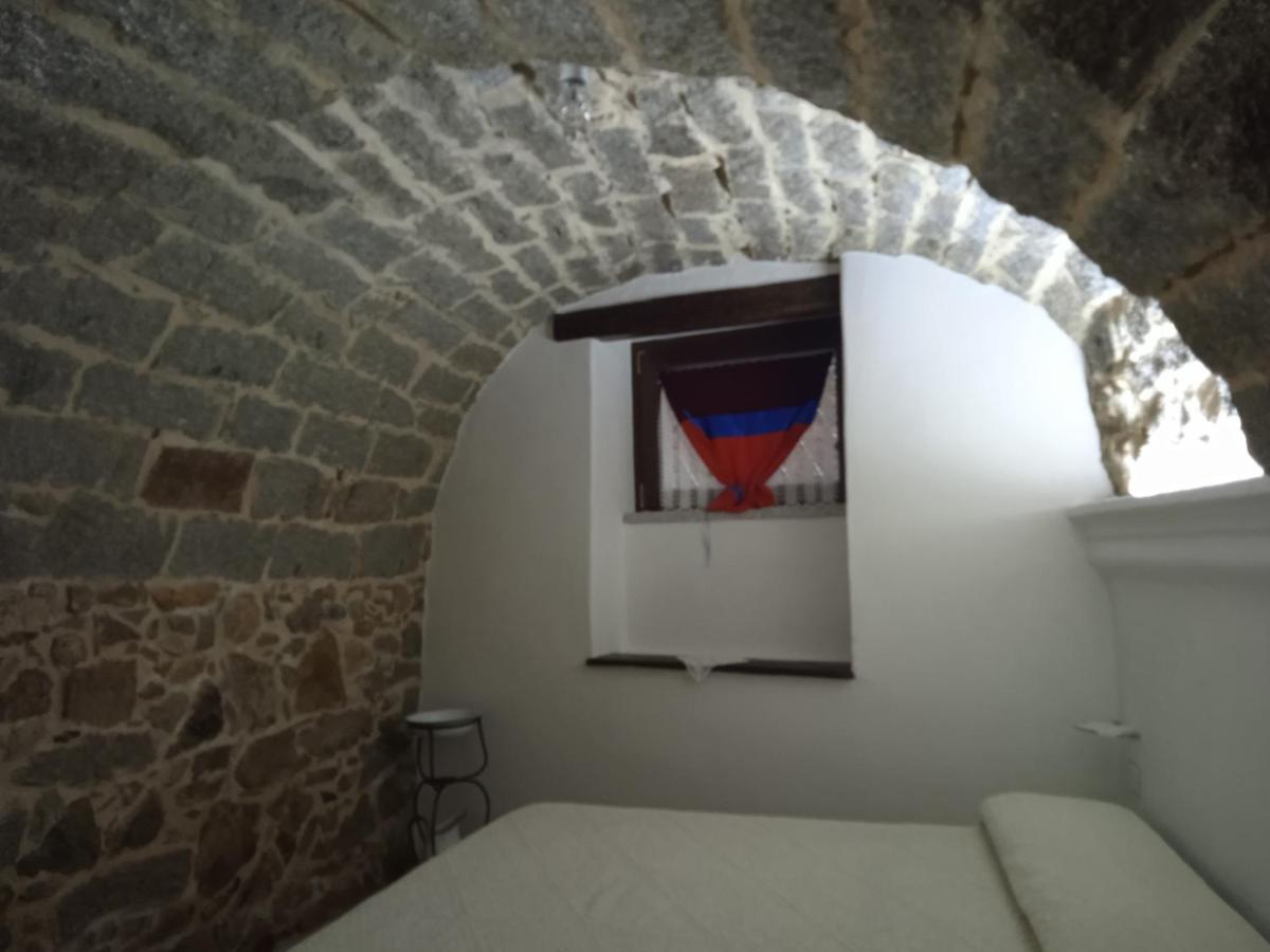 Antica Fonni Villa Kültér fotó